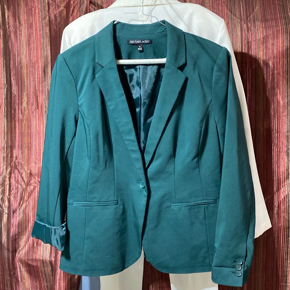 Brand new with tags the Tori jacket size 12
